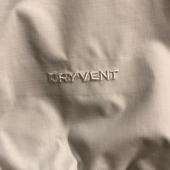 The north face jacket - Picture 3 of 7